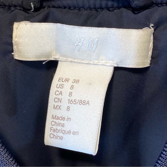 Bomber Cropped Jacket Women’s 8 H&M Navy/Maroon Gold Accents Zip Sleeve Pocket - Picture 2 of 13